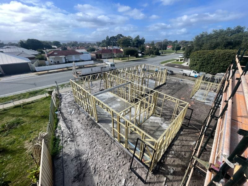 Thornlie Childcare Centre - Frames and Windows - image 5
